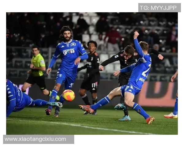 埃因霍温主场迎战兹沃勒争夺荷甲积分榜重要位置