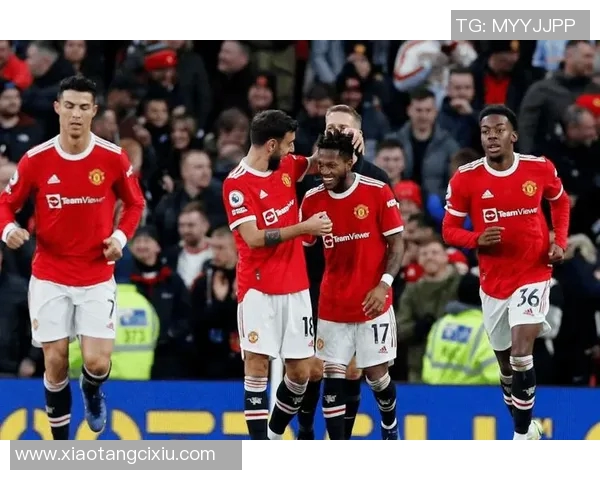 水晶宫与曼联精彩对决录像回放全程分析与精彩瞬间回顾 水晶宫与曼联精彩对决录像回放全程分析与精彩瞬间回顾