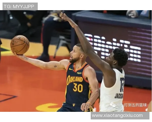 班加与帕兰加的对决分析及比赛前瞻探讨 班加与帕兰加的对决分析及比赛前瞻探讨